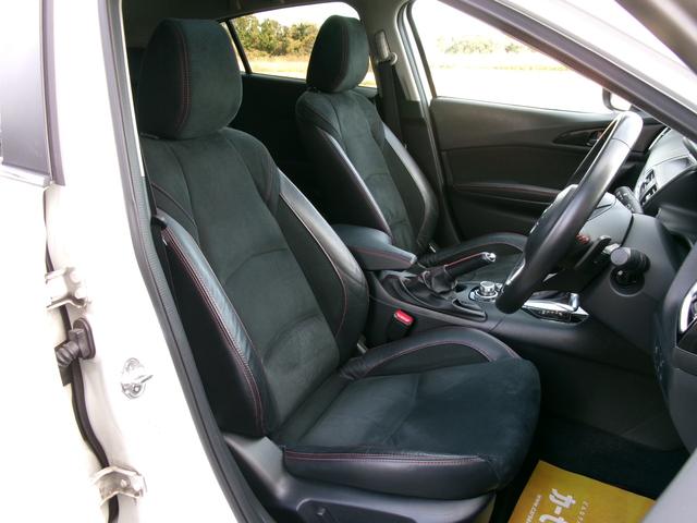 アクセラスポーツ ＸＤ　１年保証付　サンルーフ　ハーフレザーシート　純正ＳＤナビ　バックカメラ　Ｂｌｕｅｔｏｏｔｈ接続　プッシュスタート　ディーラーオートオークション仕入れ（29枚目）