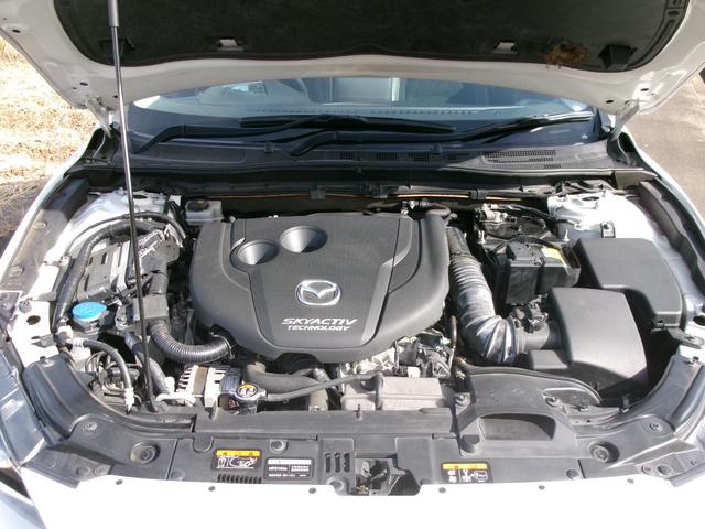 アクセラスポーツ ＸＤ　１年保証付　サンルーフ　ハーフレザーシート　純正ＳＤナビ　バックカメラ　Ｂｌｕｅｔｏｏｔｈ接続　プッシュスタート　ディーラーオートオークション仕入れ（54枚目）