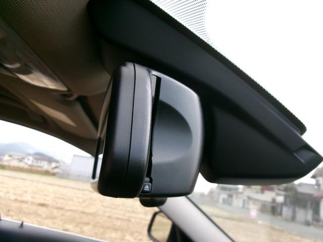 3シリーズ 320dツーリング ラグジュアリー 後期型 1年保証 純正HDDナビ バックカメラ 革シート 純正18AW パワーバックドア ユーザー買取(23枚目)