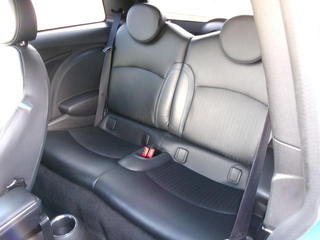 ＭＩＮＩ クーパーＳ　ベイズウオーター　６ＭＴ　後期型　レザーシート　タイミングチェーン　ステムシール交換済　タペットカバーパッキン交換済　ＨＩＤ　ＥＴＣ　ユーザー買取（32枚目）