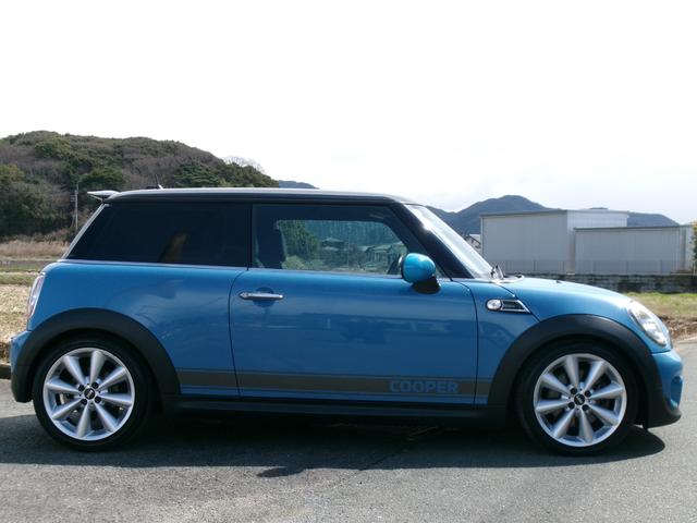 ＭＩＮＩ クーパーＳ　ベイズウオーター　６ＭＴ　後期型　レザーシート　タイミングチェーン　ステムシール交換済　タペットカバーパッキン交換済　ＨＩＤ　ＥＴＣ　ユーザー買取（54枚目）
