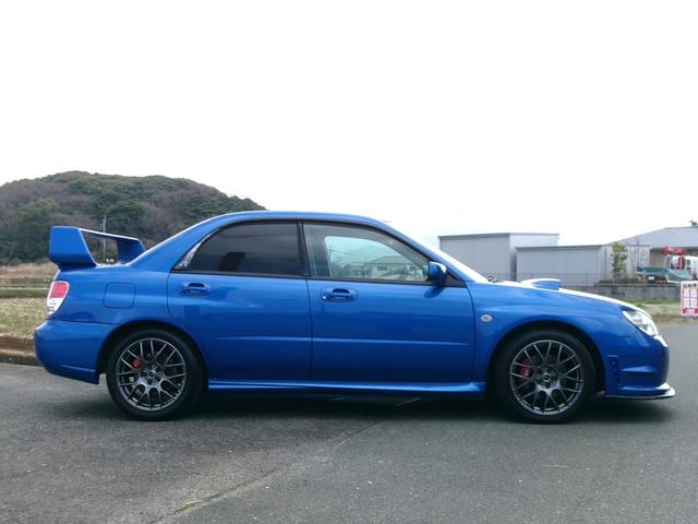 インプレッサ ＷＲＸ　５ＭＴ　ブリッツ車高調　Ｂｌｕｅｔｏｏｔｈオーディオ　バックカメラ　ＷＯＲＫ１８ＡＷ　キーレス　ＥＴＣ　ＨＩＤ　タイミングベルト交換済　ラジエター交換済　オルタネーター交換済　ユーザー買取（49枚目）