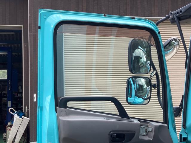 コンドル ベースグレード　プレス式パッカー車／バックカメラ／ドライブレコーダー／マニュアル６速（21枚目）