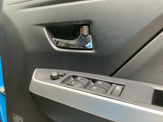 トール Ｇ　リミテッド　ＳＡＩＩＩ　バックカメラ／全周囲カメラ／ナビ・フルセグＴＶ／ＣＤ・ＤＶＤ再生／クリアランスソナー／両側電動スライドドア／シートヒーター／スマートキー／プッシュスタート（10枚目）