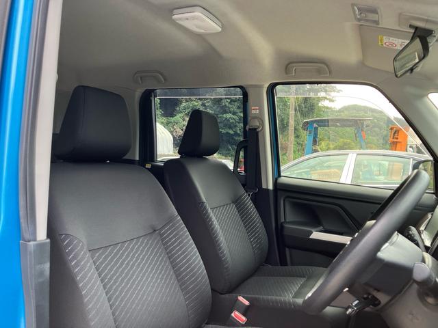 トール Ｇ　リミテッド　ＳＡＩＩＩ　バックカメラ／全周囲カメラ／ナビ・フルセグＴＶ／ＣＤ・ＤＶＤ再生／クリアランスソナー／両側電動スライドドア／シートヒーター／スマートキー／プッシュスタート（12枚目）