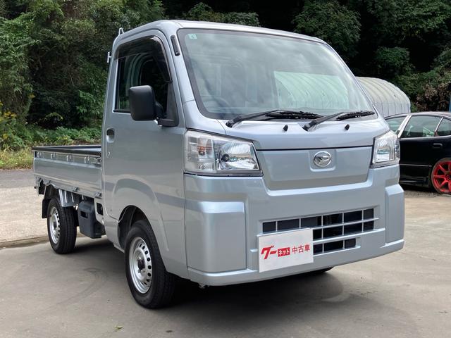 ハイゼットトラック スタンダード　ＬＥＤヘッドランプ／純正フロアマット／純正ドアバイザー／ゲートプロテクター／ガードフレームプロテクター／マニュアル５速／三方開（3枚目）