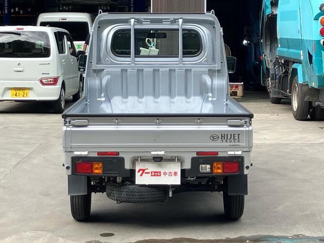 ハイゼットトラック スタンダード　ＬＥＤヘッドランプ／純正フロアマット／純正ドアバイザー／ゲートプロテクター／ガードフレームプロテクター／マニュアル５速／三方開（7枚目）