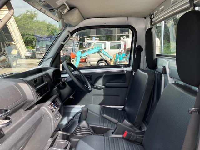 ハイゼットトラック スタンダード　ＬＥＤヘッドランプ／純正フロアマット／純正ドアバイザー／ゲートプロテクター／ガードフレームプロテクター／マニュアル５速／三方開（20枚目）