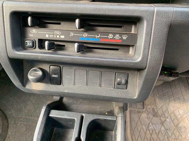 ハイゼットトラック スタンダード 3方開/4WD/5速ミッション/エアコン/パワステ/エアバック/ABS ETC/社外アルミ(14枚目)