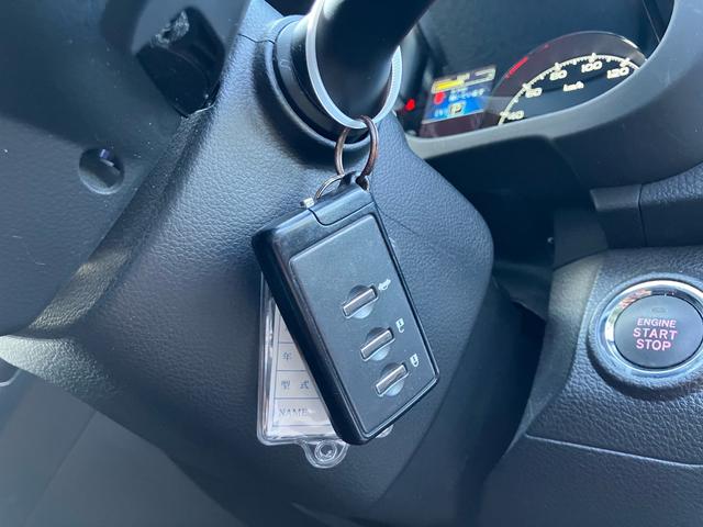 レガシィツーリングワゴン ２．５ｉ　Ｂスポーツアイサイト　Ｇパッケージ　パワーシート／ナビ・フルセグＴＶ／Ｂｌｕｅｔｏｏｔｈ接続／ＥＴＣ／バックカメラ／ＣＤ・ＤＶＤ再生／スマートキー／クルーズコントロール／アルミホイール（21枚目）