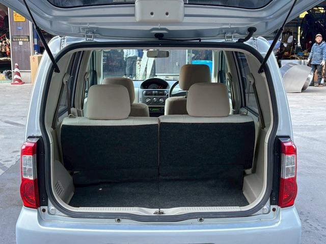 eKワゴン M 4WD/シートヒーター/キーレスエントリー/アルミホイール/ETC/CD再生/パワーステアリング/マニュアル5速(7枚目)