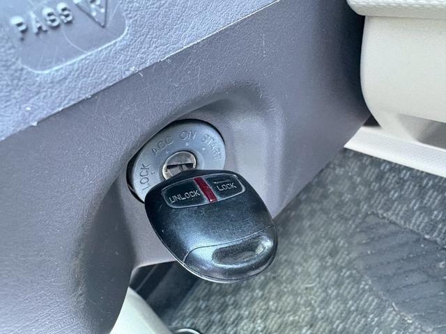 eKワゴン M 4WD/シートヒーター/キーレスエントリー/アルミホイール/ETC/CD再生/パワーステアリング/マニュアル5速(15枚目)