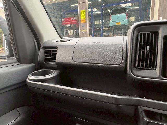 ハイゼットカーゴ ＤＸ　ナビ／フルセグ／ＣＤ・ＤＶＤ再生／Ｂｌｕｅｔｏｏｔｈ／ＥＴＣ／キーレスエントリー／オートマ４速／両側スライドドア／アイドリングストップ／車検整備付き（19枚目）