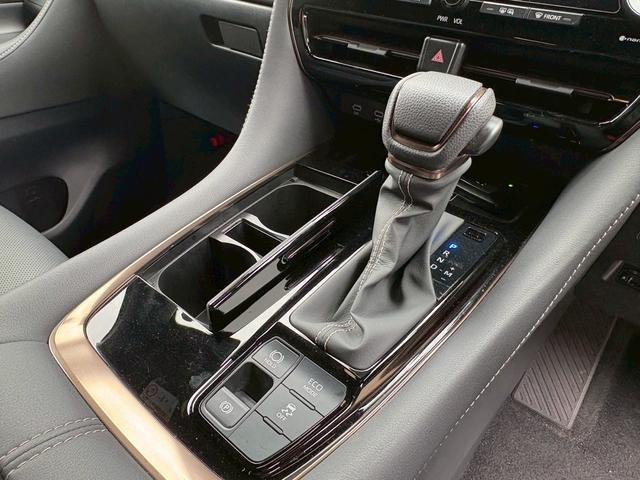 アルファード Ｚ　トヨタセーフティセンス／両側パワースライドドア／パワーバックドア／パノラミックビューモニター／ナビ／フルセグ／ＥＴＣ／デジタルインナーミラー／オットマン（27枚目）