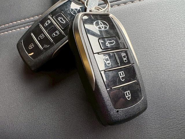 アルファード Ｚ　トヨタセーフティセンス／両側パワースライドドア／パワーバックドア／パノラミックビューモニター／ナビ／フルセグ／ＥＴＣ／デジタルインナーミラー／オットマン（31枚目）