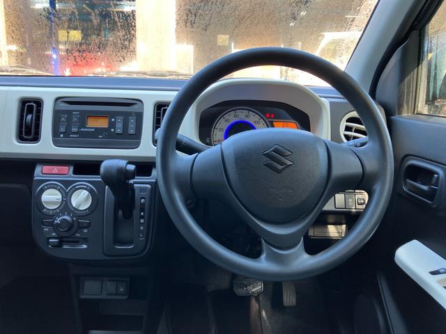 アルト Ｌ　キーレスエントリー／シートヒーター／ＣＤ再生／アイドリングストップ／車検整備付き（3枚目）