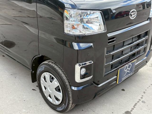 ハイゼットカーゴ クルーズ　両側スライドドア／キーレスエントリー／アイドリングストップ／ＣＤ再生／マニュアル５速／衝突被害軽減ブレーキ／レーンキープアシスト／オートマチックハイビーム／クリアランスソナー（5枚目）