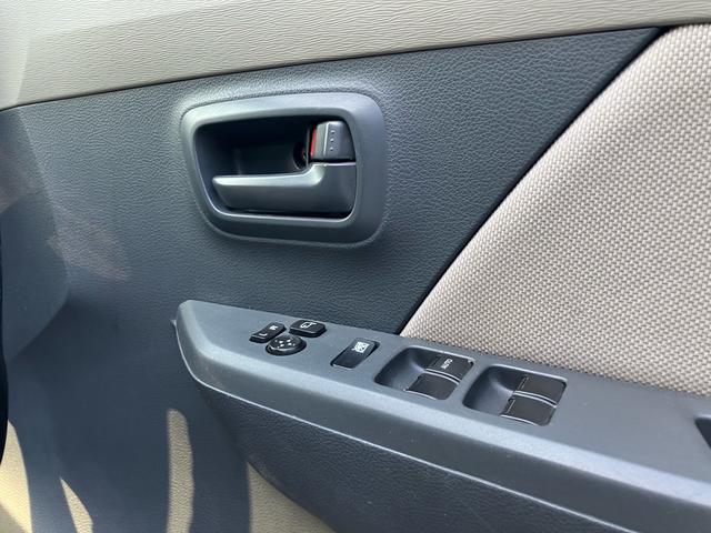 ワゴンＲ ＦＸ　ＥＴＣ／ＣＤ再生／キーレスエントリー／ドアバイザー（8枚目）