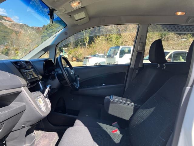 ムーヴ カスタム　ＲＳ　ＳＡ　ＥＴＣ／ＣＤ再生／プッシュスタート／スマートキー／アイドリングストップ／ベンチシート／１５インチアルミホイール／フルフラット（22枚目）