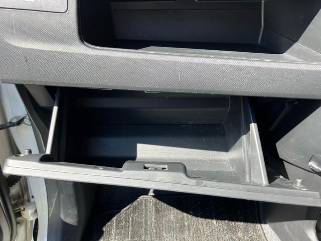 ムーヴ カスタム　ＲＳ　ＳＡ　ＥＴＣ／ＣＤ再生／プッシュスタート／スマートキー／アイドリングストップ／ベンチシート／１５インチアルミホイール／フルフラット（25枚目）