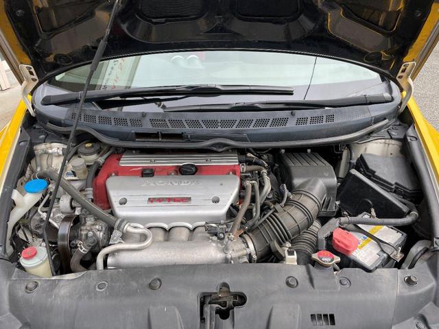 HONDA CIVIC TYPE R  2008  YELLOW/BLACK  165000 km  details 