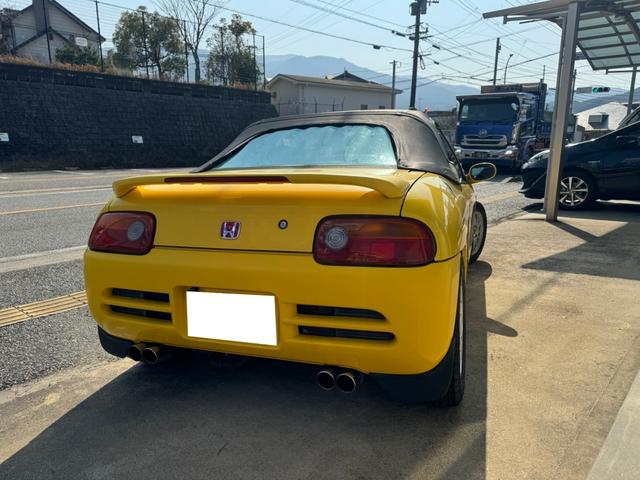 ビート 　ＥＣＵチューン　ハイオク仕様　新品ネオバタイヤ　新品スクリーン　社外アルミホイール　運転席フルバケシート　モモステ　社外マフラー　ラルグス車高調　社外フロントリップ　ＥＴＣ　ＵＳＢオーディオ（7枚目）