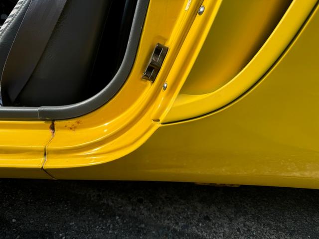 ビート 　ＥＣＵチューン　ハイオク仕様　新品ネオバタイヤ　新品スクリーン　社外アルミホイール　運転席フルバケシート　モモステ　社外マフラー　ラルグス車高調　社外フロントリップ　ＥＴＣ　ＵＳＢオーディオ（20枚目）