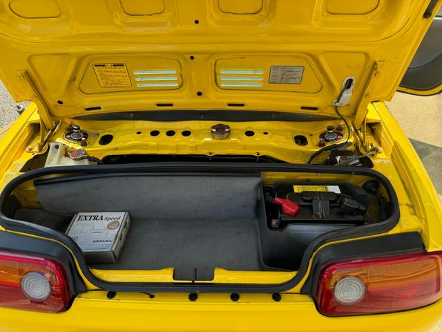 ビート 　ＥＣＵチューン　ハイオク仕様　新品ネオバタイヤ　新品スクリーン　社外アルミホイール　運転席フルバケシート　モモステ　社外マフラー　ラルグス車高調　社外フロントリップ　ＥＴＣ　ＵＳＢオーディオ（23枚目）