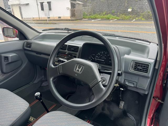 トゥデイ ＸＬセレクト　実走行距離　フルオリジナルコンディション　オリジナル塗装　禁煙車　限定車　限定色トリノレッドパール　修復歴無し　純正４速　ホンダディーラーメンテナンス車両　純正モケットフロアマット　純正ビニールマット（18枚目）