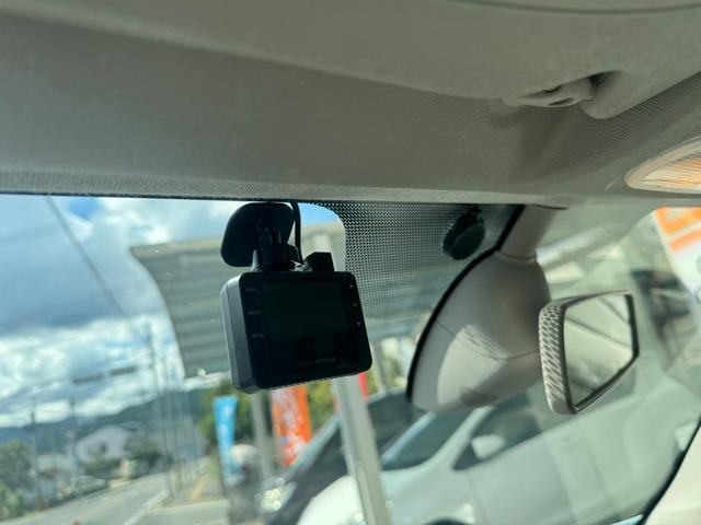 カングー １．６　ユーザー買取車　社外ＬＥＤヘッドライト　社外Ｂカメラ　Ｂｌｕｅｔｏｏｔｈオーディオ　ドラレコ　ＥＴＣ　４速オートマ　点検整備記録簿有　メンテナンス歴有（27枚目）