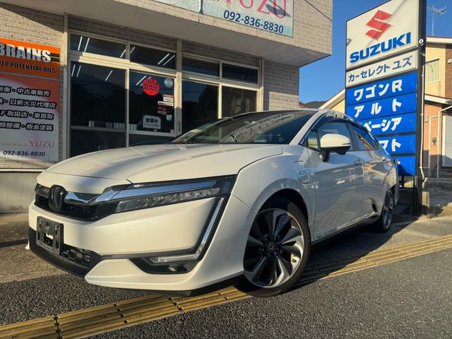 クラリティＰＨＥＶ ＥＸ　１オーナー　禁煙車　ディーラー記録簿　Ｈ３１．１　Ｒ１．８　Ｒ２．９　Ｒ４．１０．　Ｒ６．９有　ＬＥＤヘッド　デイライト　ＨＯＮＤＡセンシング　ビルトインＥＴＣ　純正ドラレコ　メッキサイドガーニッシュ（2枚目）