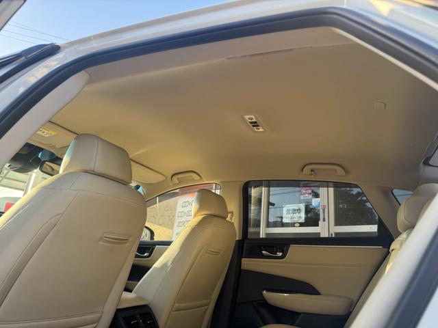 クラリティＰＨＥＶ ＥＸ　１オーナー　禁煙車　ディーラー記録簿　Ｈ３１．１　Ｒ１．８　Ｒ２．９　Ｒ４．１０．　Ｒ６．９有　ＬＥＤヘッド　デイライト　ＨＯＮＤＡセンシング　ビルトインＥＴＣ　純正ドラレコ　メッキサイドガーニッシュ（33枚目）