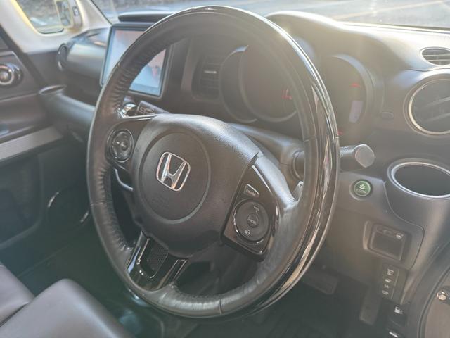 N-BOXスラッシュ X・ターボパッケージ ターボ車 純正15AW サウンドマッピング Bluetooth インテリアカラーパッケージ ETC スマートキー プッシュスタート HIDヘッドライト フルフラット チップアップリアシート(13枚目)