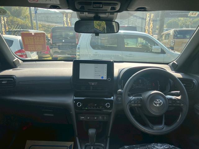 ヤリスクロス ハイブリッドZ インテリジェントキー ブルートゥース クリソナ 衝突安全ボディ レーンアシスト USB オートマチックハイビーム LEDライト リアカメラ SDナビ ナビ クルーズコントロール 横滑り防止システム(5枚目)