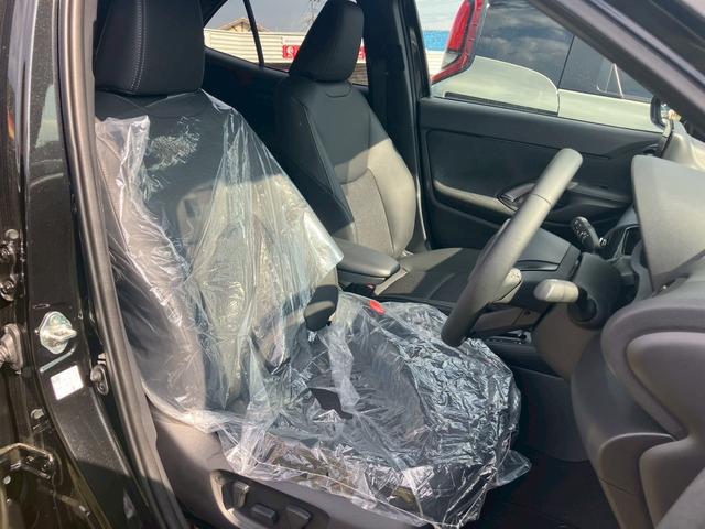 ヤリスクロス ハイブリッドZ インテリジェントキー ブルートゥース クリソナ 衝突安全ボディ レーンアシスト USB オートマチックハイビーム LEDライト リアカメラ SDナビ ナビ クルーズコントロール 横滑り防止システム(8枚目)