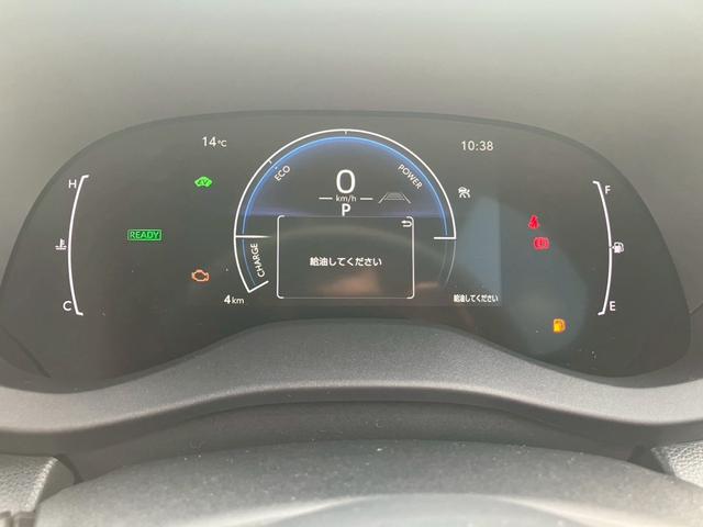 ヤリスクロス ハイブリッドZ インテリジェントキー ブルートゥース クリソナ 衝突安全ボディ レーンアシスト USB オートマチックハイビーム LEDライト リアカメラ SDナビ ナビ クルーズコントロール 横滑り防止システム(9枚目)