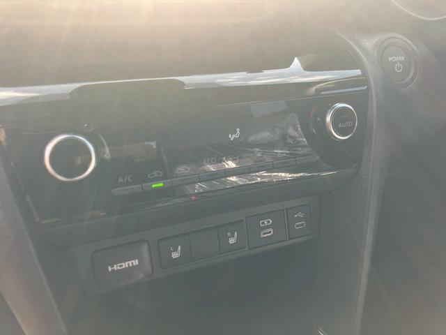 ヤリスクロス ハイブリッドZ インテリジェントキー ブルートゥース クリソナ 衝突安全ボディ レーンアシスト USB オートマチックハイビーム LEDライト リアカメラ SDナビ ナビ クルーズコントロール 横滑り防止システム(22枚目)