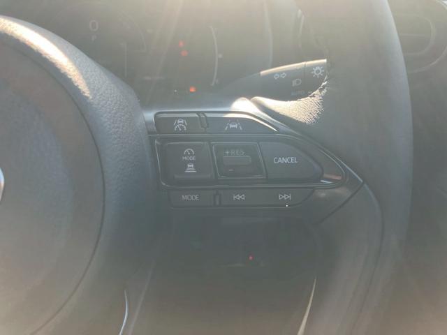 ヤリスクロス ハイブリッドZ インテリジェントキー ブルートゥース クリソナ 衝突安全ボディ レーンアシスト USB オートマチックハイビーム LEDライト リアカメラ SDナビ ナビ クルーズコントロール 横滑り防止システム(24枚目)