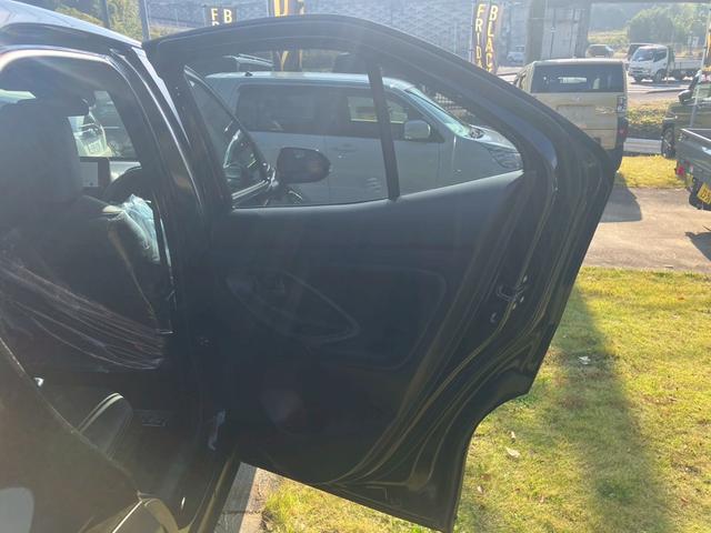 ヤリスクロス ハイブリッドZ インテリジェントキー ブルートゥース クリソナ 衝突安全ボディ レーンアシスト USB オートマチックハイビーム LEDライト リアカメラ SDナビ ナビ クルーズコントロール 横滑り防止システム(34枚目)