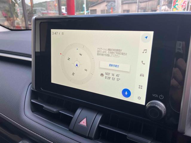 RAV4 X 4WD バックカメラ クリアランスソナー オートクルーズコントロール レーンアシスト 衝突被害軽減システム オートマチックハイビーム オートライト LEDヘッドランプ アルミホイール スマートキー(6枚目)