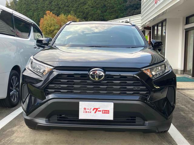 RAV4 X 4WD バックカメラ クリアランスソナー オートクルーズコントロール レーンアシスト 衝突被害軽減システム オートマチックハイビーム オートライト LEDヘッドランプ アルミホイール スマートキー(12枚目)