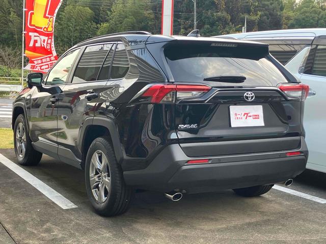 RAV4 X 4WD バックカメラ クリアランスソナー オートクルーズコントロール レーンアシスト 衝突被害軽減システム オートマチックハイビーム オートライト LEDヘッドランプ アルミホイール スマートキー(16枚目)