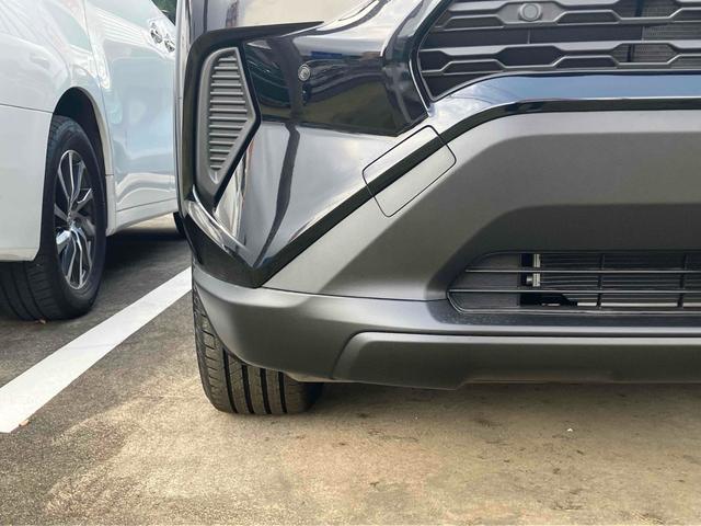 RAV4 X 4WD バックカメラ クリアランスソナー オートクルーズコントロール レーンアシスト 衝突被害軽減システム オートマチックハイビーム オートライト LEDヘッドランプ アルミホイール スマートキー(21枚目)