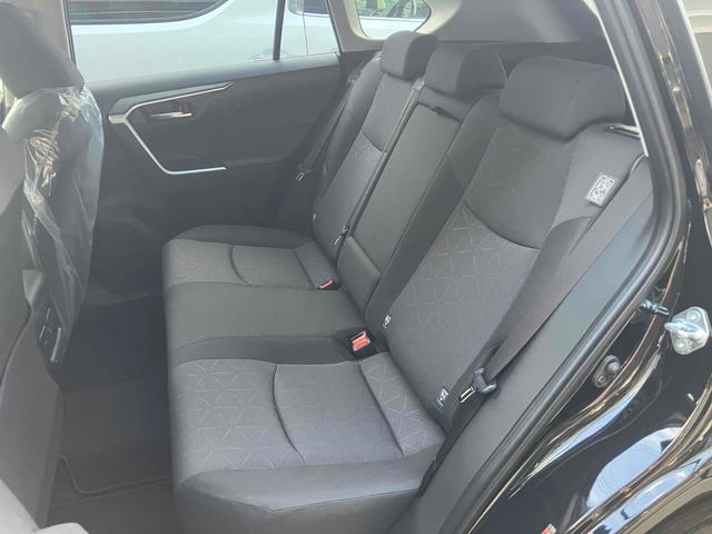 RAV4 X 4WD バックカメラ クリアランスソナー オートクルーズコントロール レーンアシスト 衝突被害軽減システム オートマチックハイビーム オートライト LEDヘッドランプ アルミホイール スマートキー(34枚目)