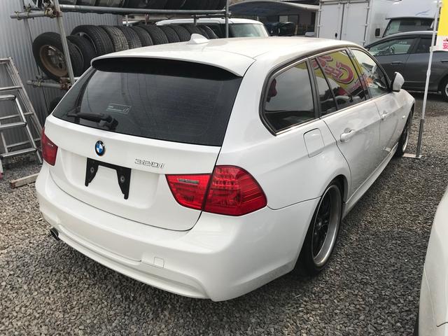 320iツーリング TV ナビ AW ETC AC オーディオ付 AT スマートキー HID パワーウィンドウ パワーシート(15枚目)