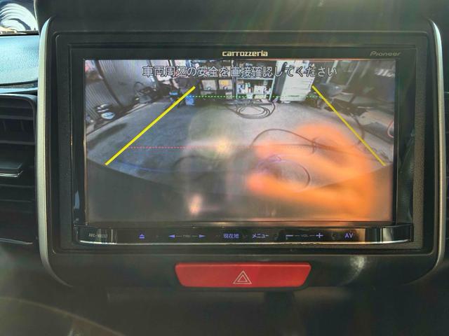 N-BOXカスタム G・Lパッケージ ETC バックカメラ 両側スライド・片側電動 ナビ TV HID スマートキー アイドリングストップ ベンチシート CVT 盗難防止システム ABS ESC アルミホイール エアコン(4枚目)