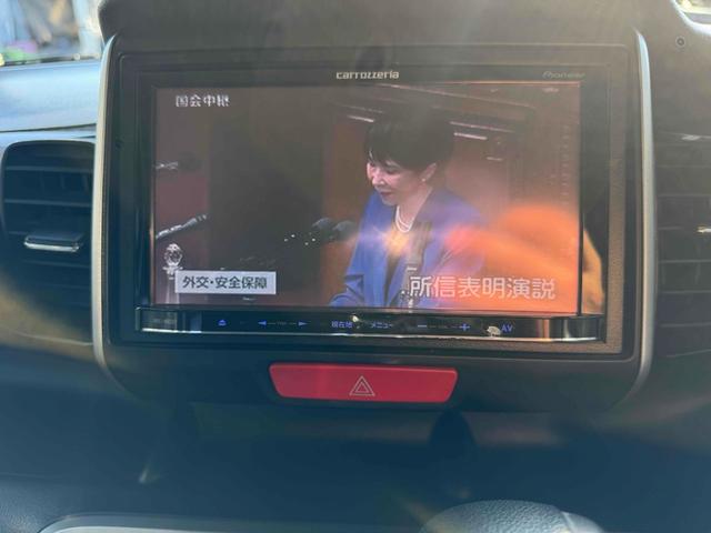 N-BOXカスタム G・Lパッケージ ETC バックカメラ 両側スライド・片側電動 ナビ TV HID スマートキー アイドリングストップ ベンチシート CVT 盗難防止システム ABS ESC アルミホイール エアコン(6枚目)
