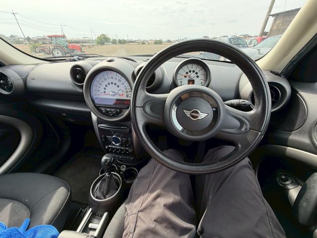 MINI クーパー クロスオーバー(2枚目)