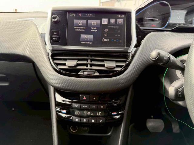 ２００８ アリュール　ドライブレコーダー　ＥＴＣ　クリアランスソナー　アルミホイール　電動格納ミラー　ＥＳＣ　エアコン　パワーウィンドウ　運転席エアバッグ　ルーフレール（3枚目）