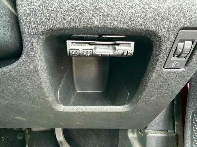 ２００８ アリュール　ドライブレコーダー　ＥＴＣ　クリアランスソナー　アルミホイール　電動格納ミラー　ＥＳＣ　エアコン　パワーウィンドウ　運転席エアバッグ　ルーフレール（5枚目）